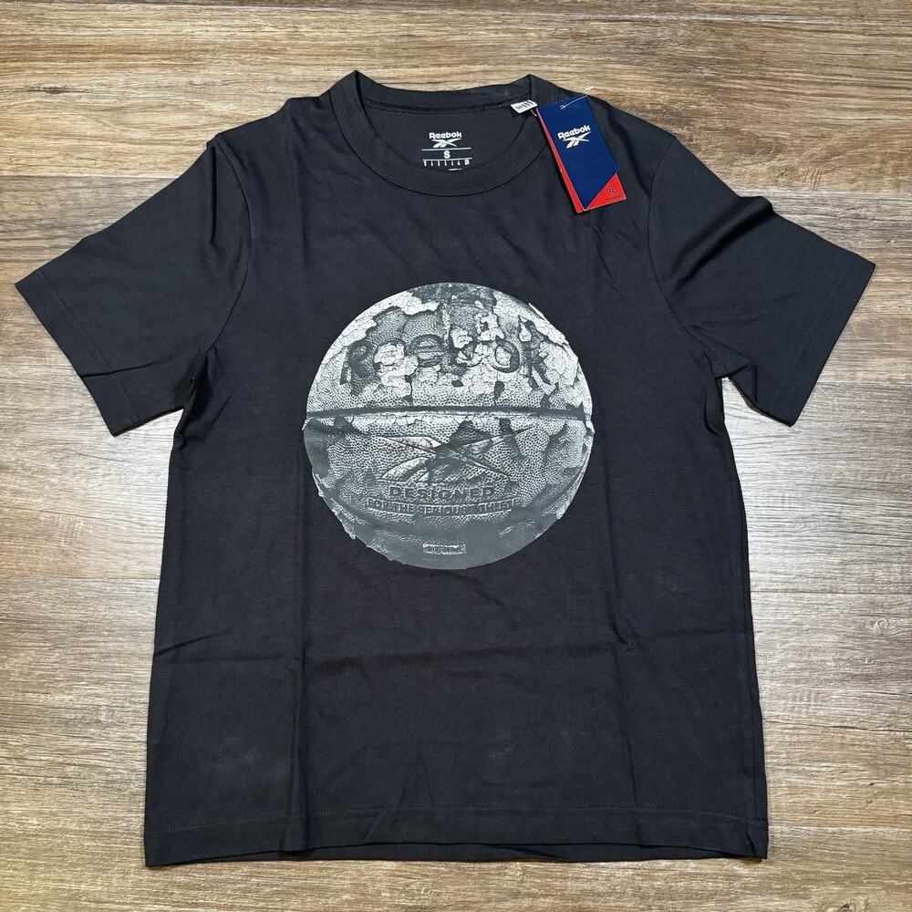Reebok Basketball Graphic T Shirt Mens Small Black NWT Crew Neck Sports Tee